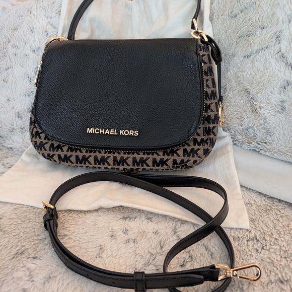 Michael Kors Leather Monogram Flap Top Shoulder Bag Crossbody Black & Tan - Picture 8 of 9